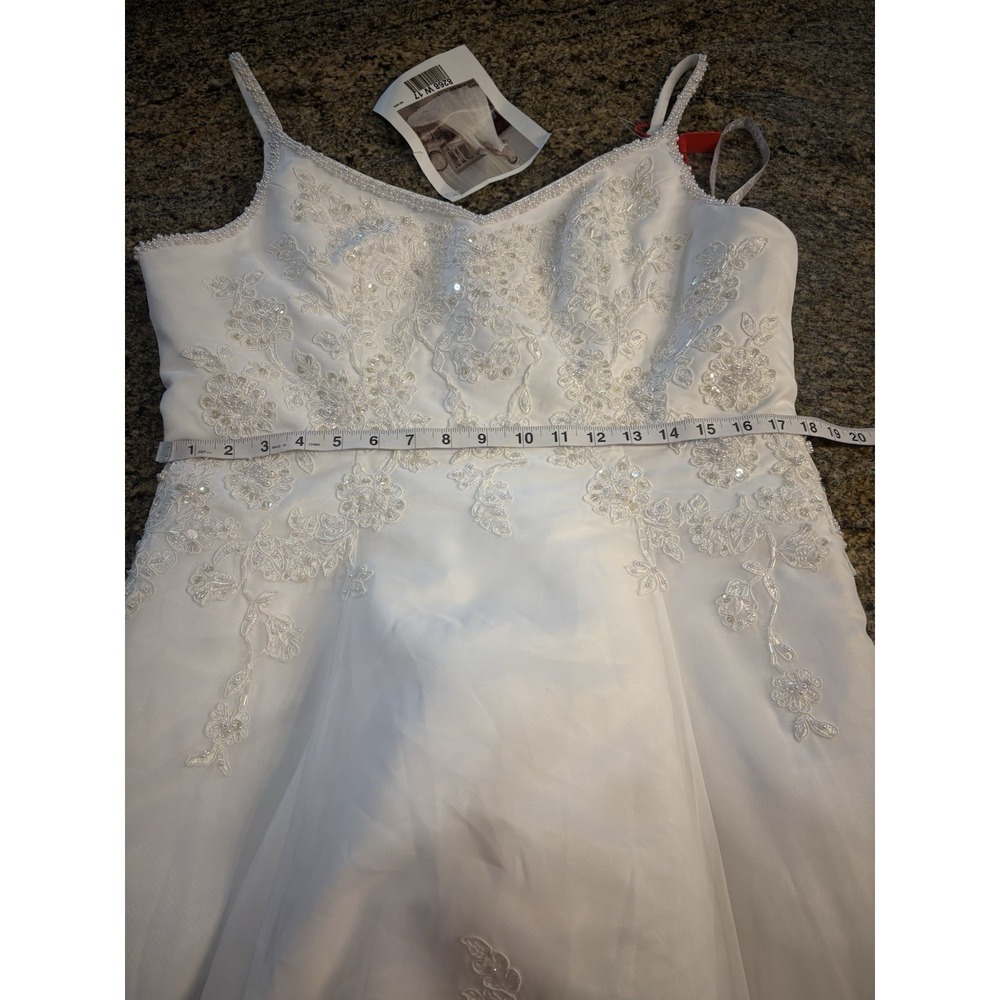 NWT Mary's Bridal Wedding Dress Size 18 Crystals Beading White Ivory Style 8268 - Picture 13 of 15